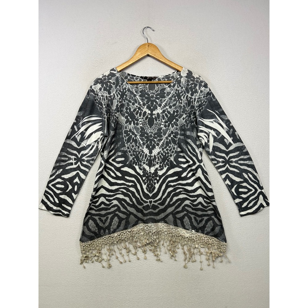 Boho Animal Print Sierra Rose Womens Large Gray Zebra Crochet Fringe Tunic Top